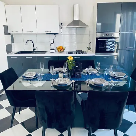 Zara Apartment *